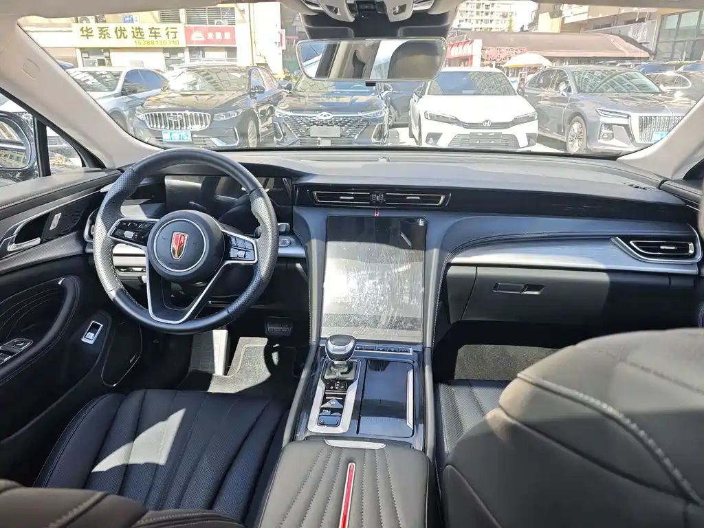 Hongqi Hongqi H5 — миниатюра 6