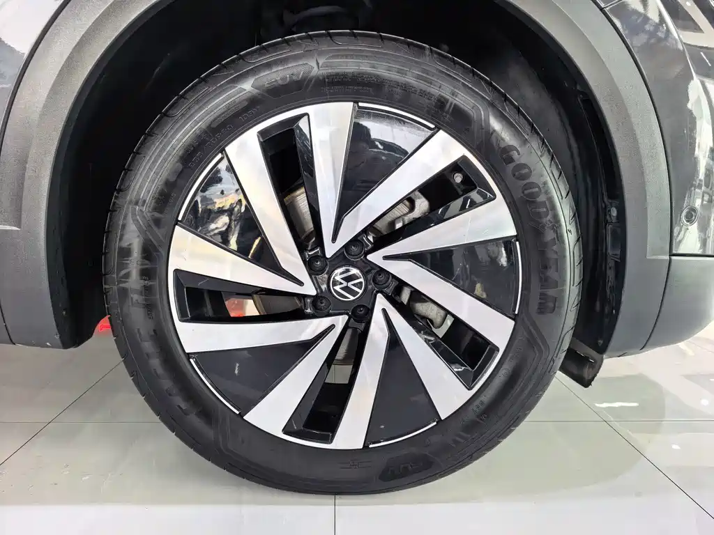 Volkswagen Talagon — миниатюра 14
