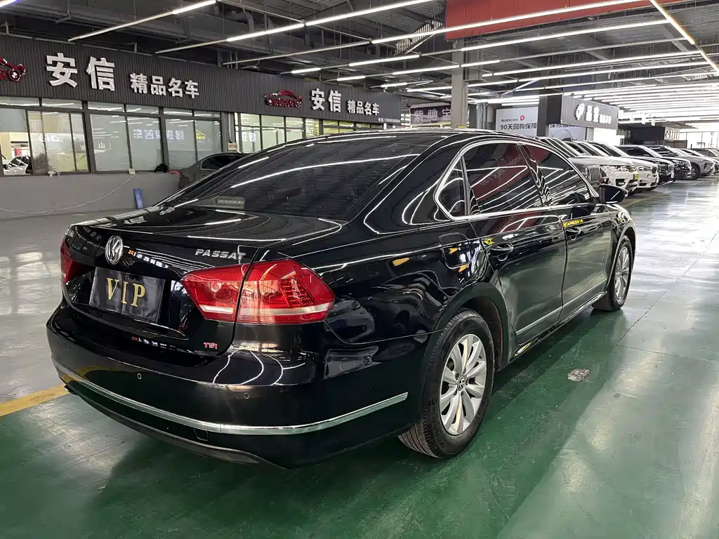 Volkswagen Passat — миниатюра 7