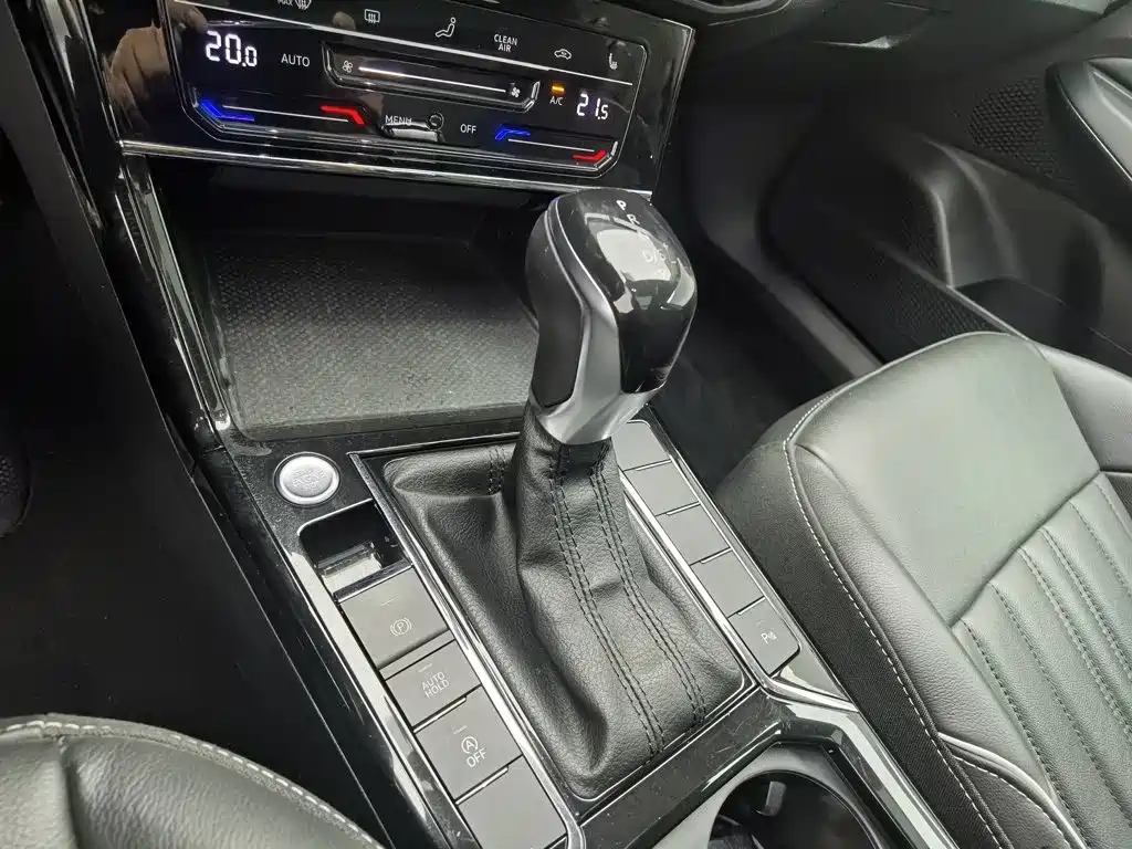 Volkswagen Passat — миниатюра 13