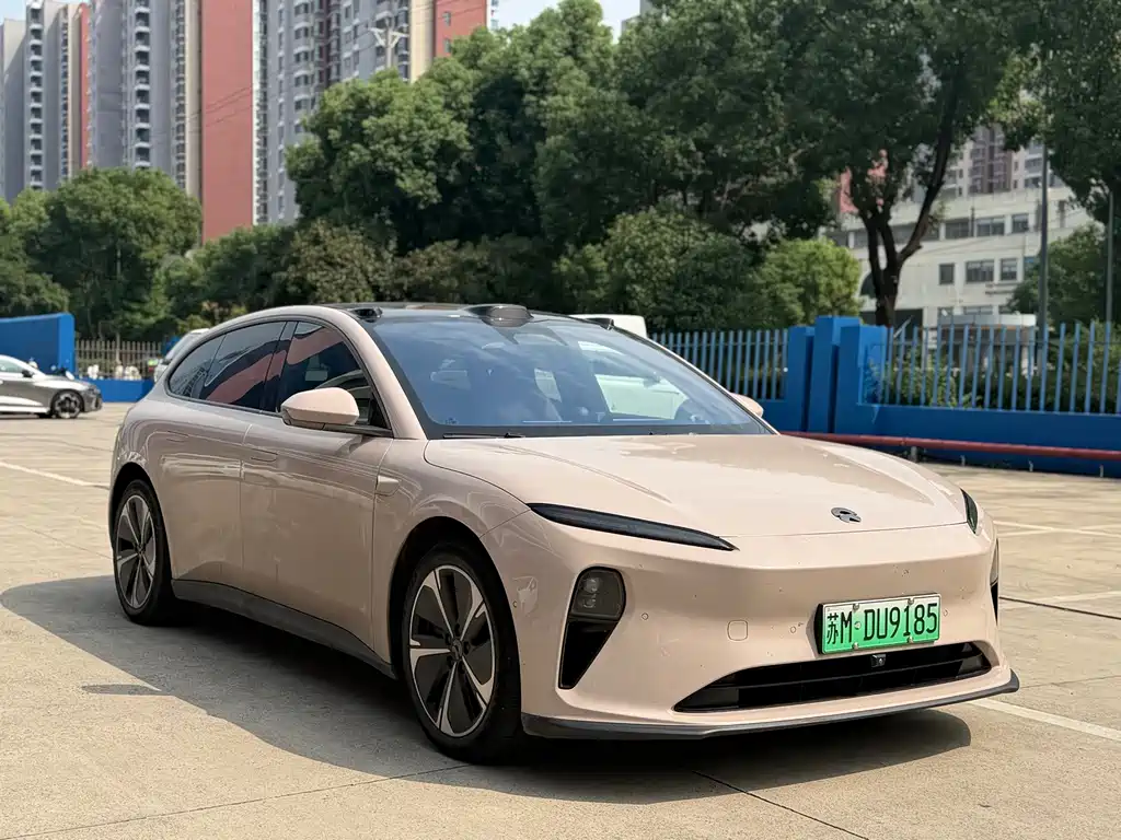 NIO ET5T — миниатюра 3