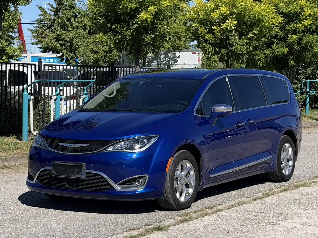 Chrysler Grand Voyager (Import)