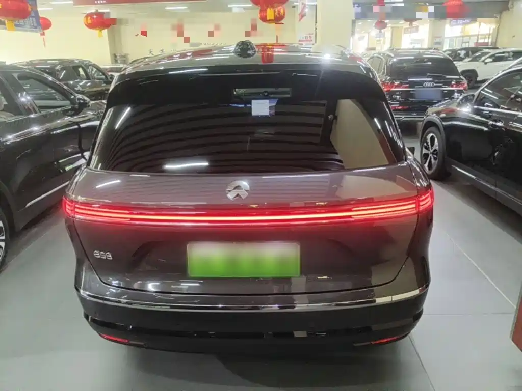 NIO ES8 — миниатюра 6