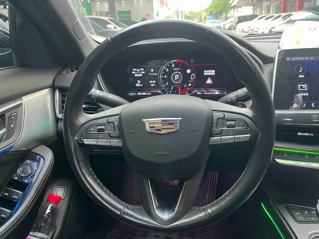 Cadillac CT5 — миниатюра 12