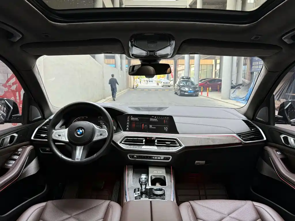 BMW X5 — миниатюра 11