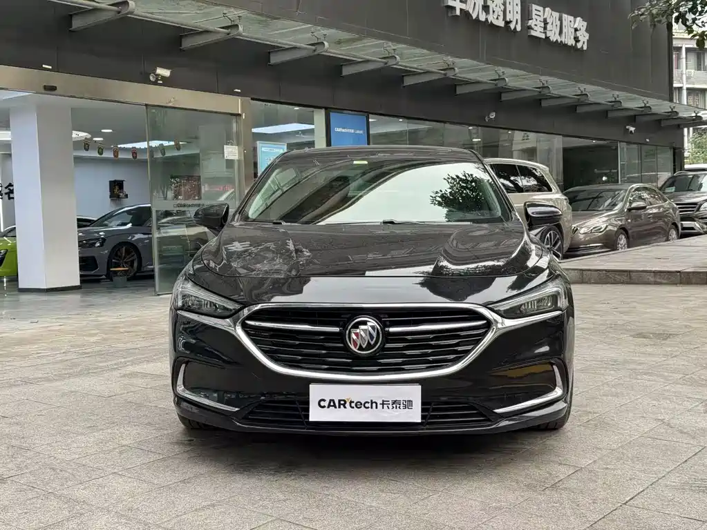 Buick LaCrosse — миниатюра 3