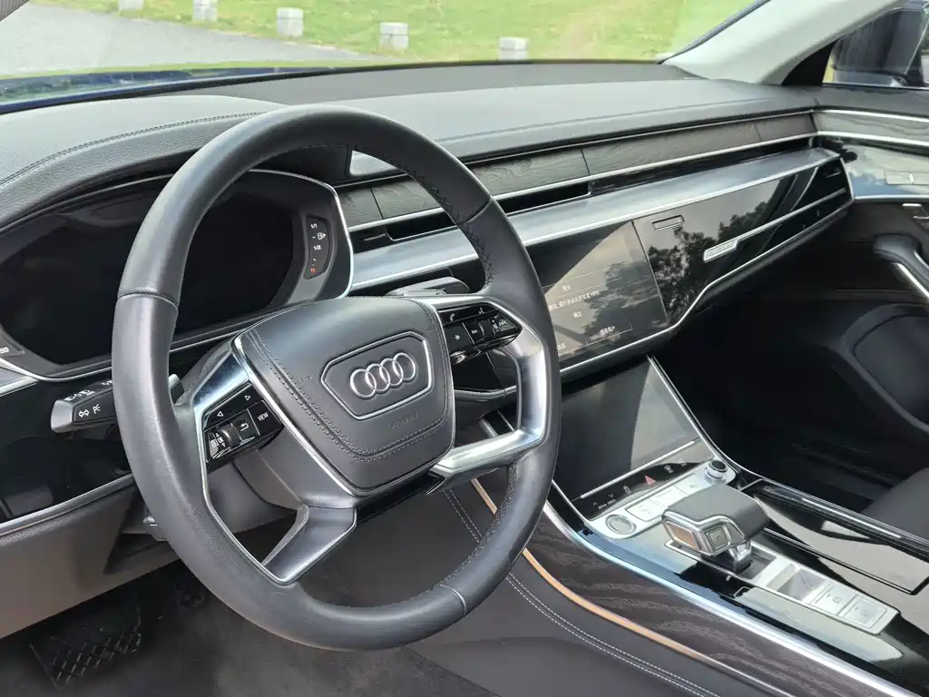 Audi A8 — миниатюра 9