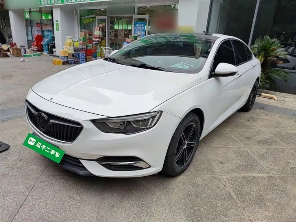Buick Regal 2018