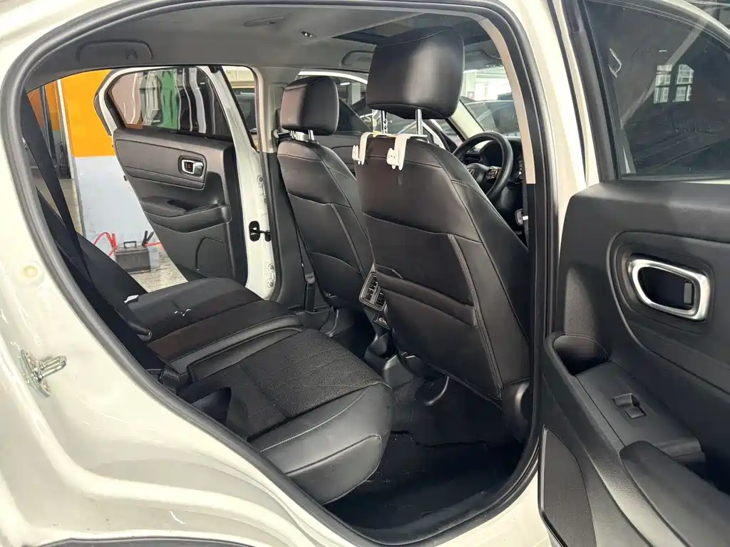 Honda Vezel — миниатюра 8