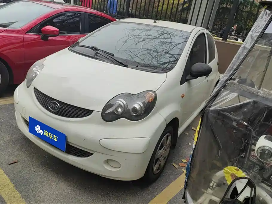 Byd F0 2013
