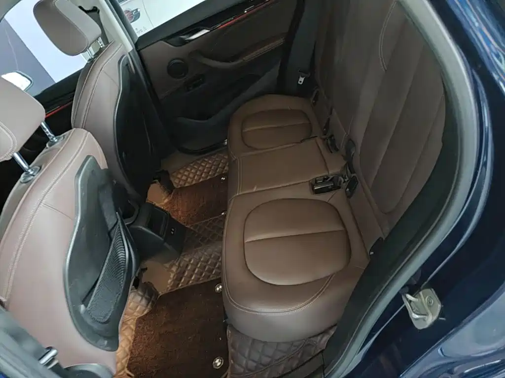 BMW X1 — миниатюра 17