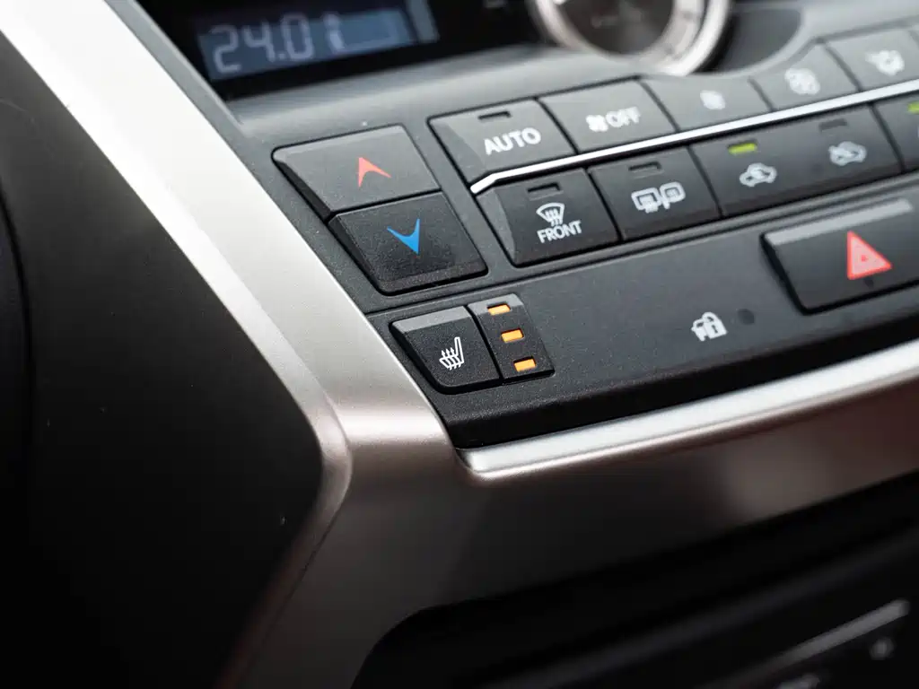 Lexus NX — миниатюра 17