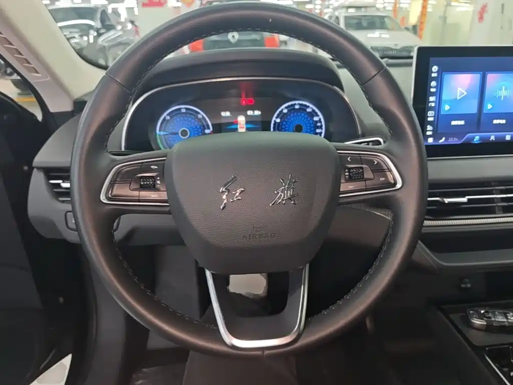 Hongqi Hongqi E-QM5 — миниатюра 11