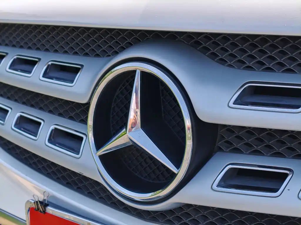 Mercedes-Benz GLA — миниатюра 5