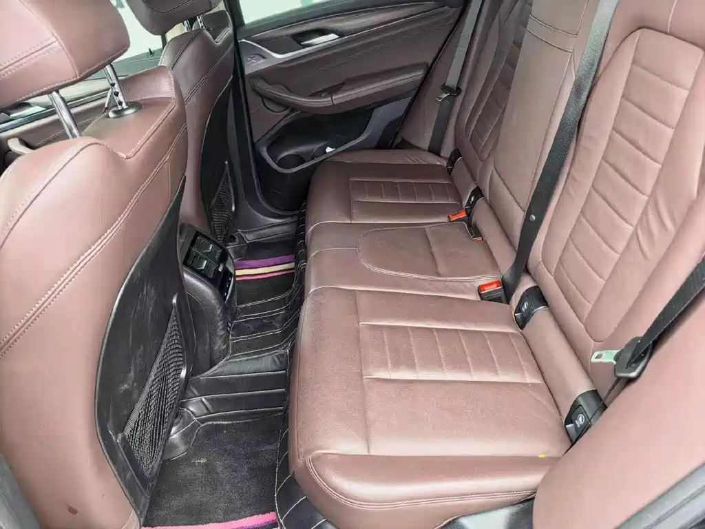 BMW X3 — миниатюра 8