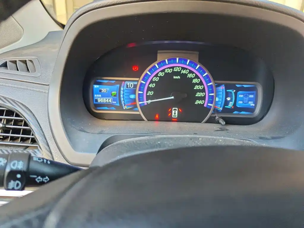 BYD S7 — миниатюра 13