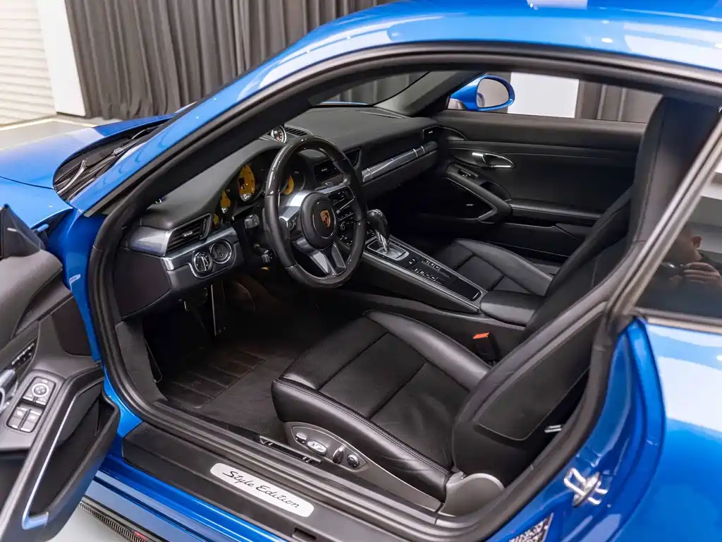 Porsche 911 — миниатюра 8