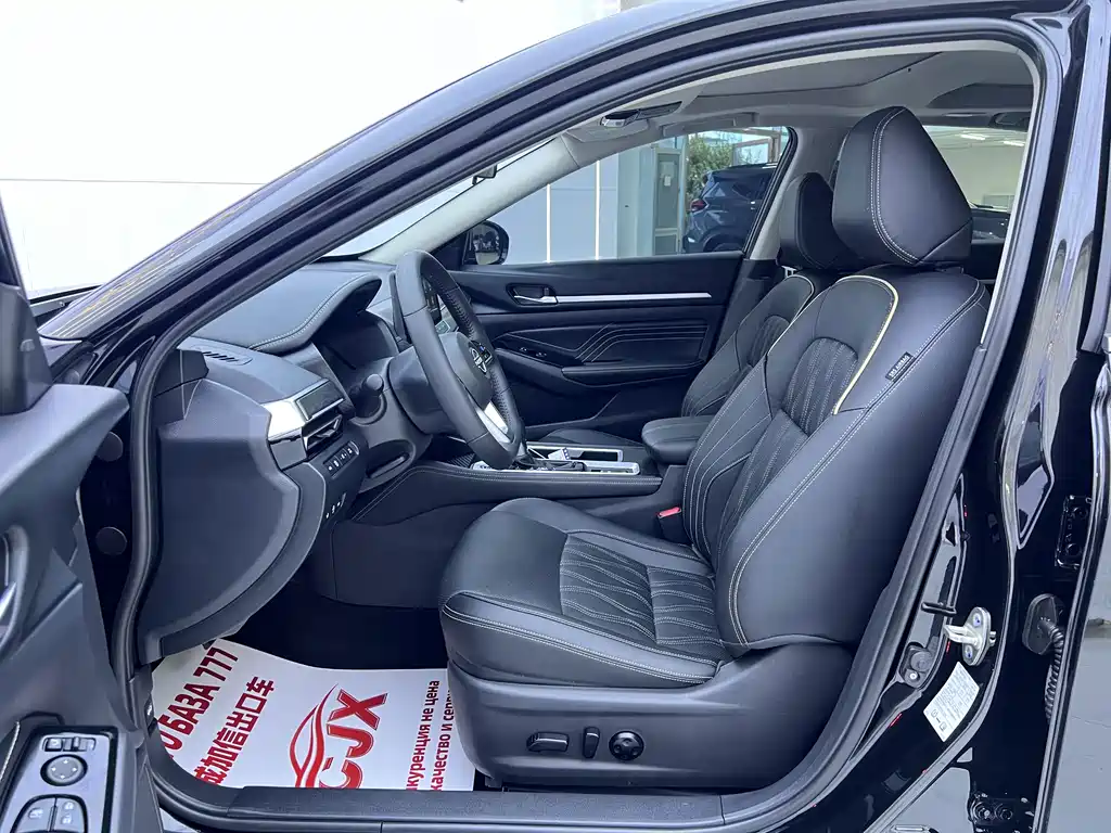 Nissan Teana — миниатюра 7
