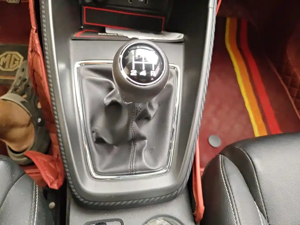 MG ZS — миниатюра 10