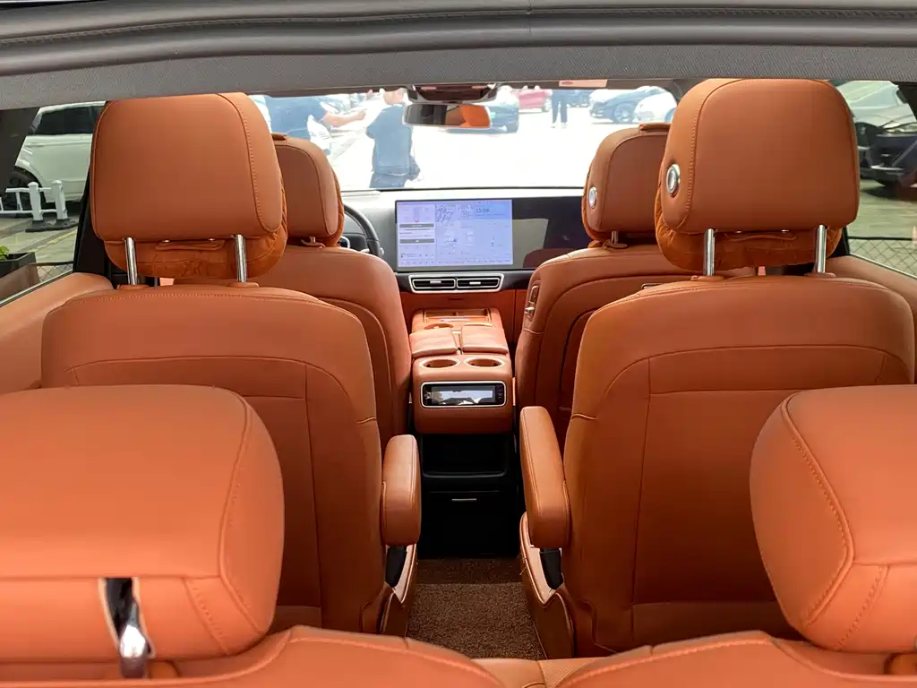 Li Auto Li L8 — миниатюра 14