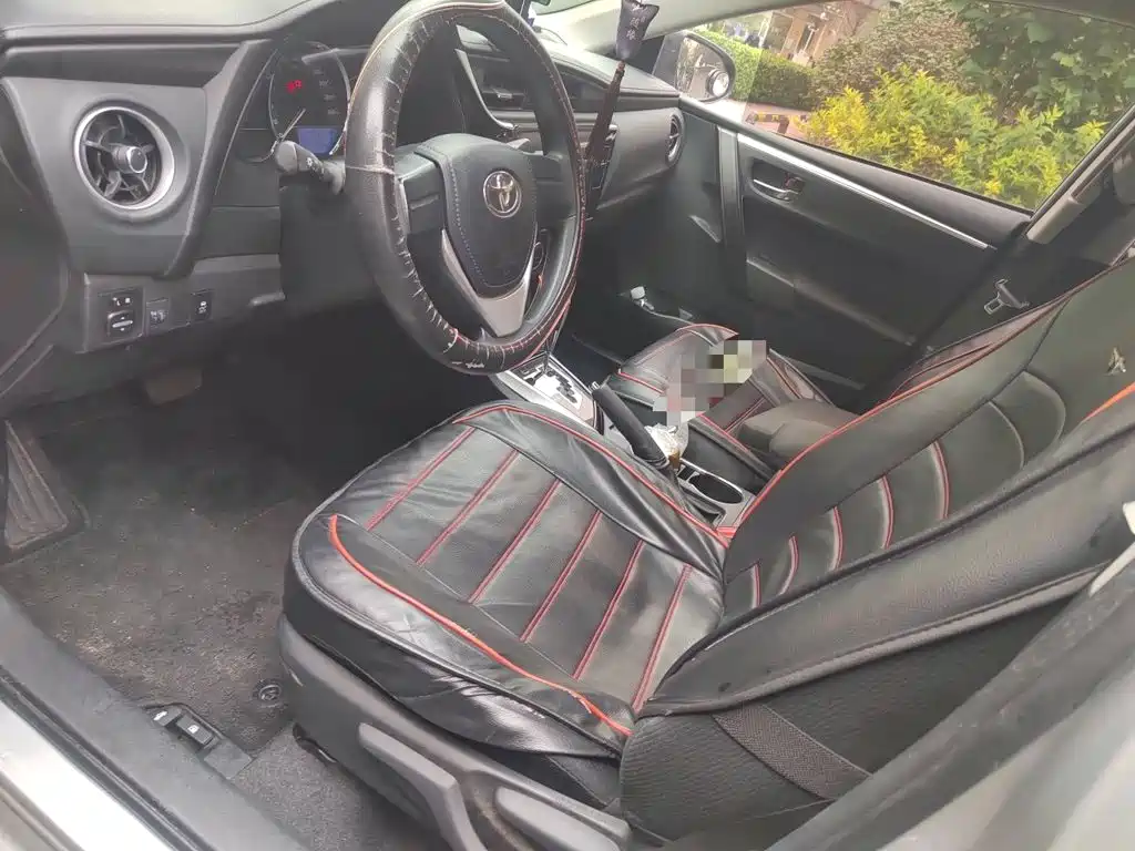 Toyota Corolla — миниатюра 8