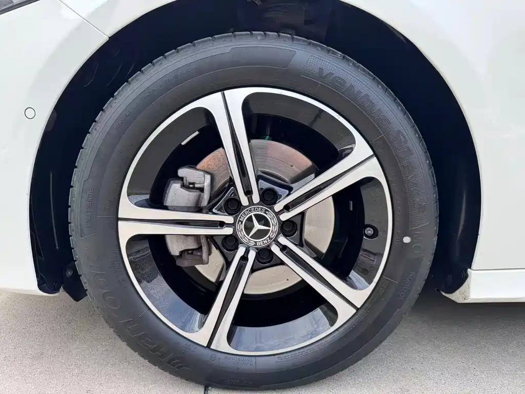 Mercedes-Benz A-Class — миниатюра 11