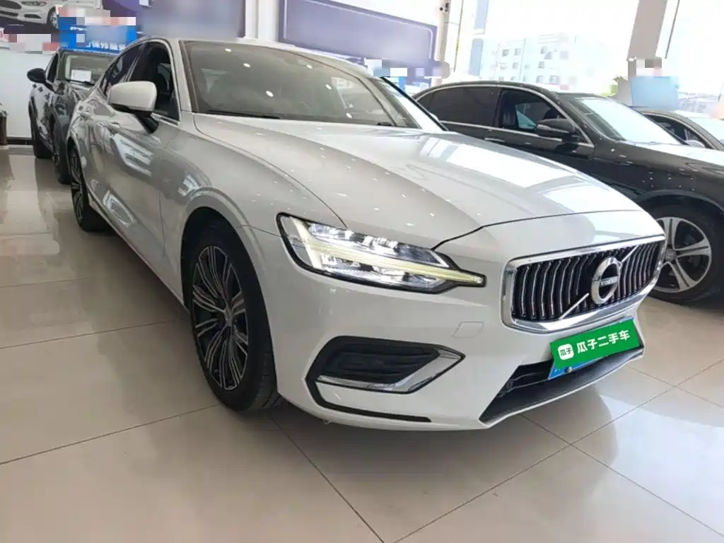 Volvo S60 — миниатюра 4