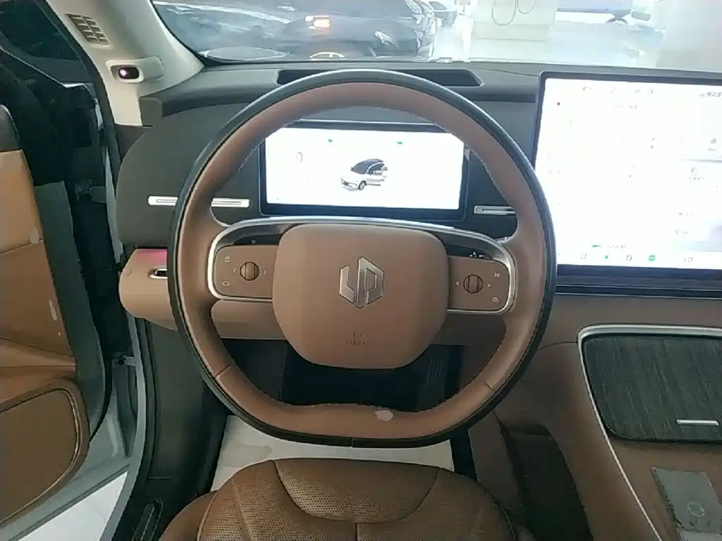 Leapmotor Leapmotor C11 — миниатюра 11