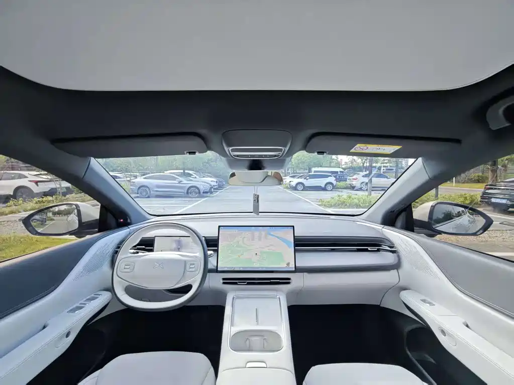 XPeng G6 — миниатюра 9