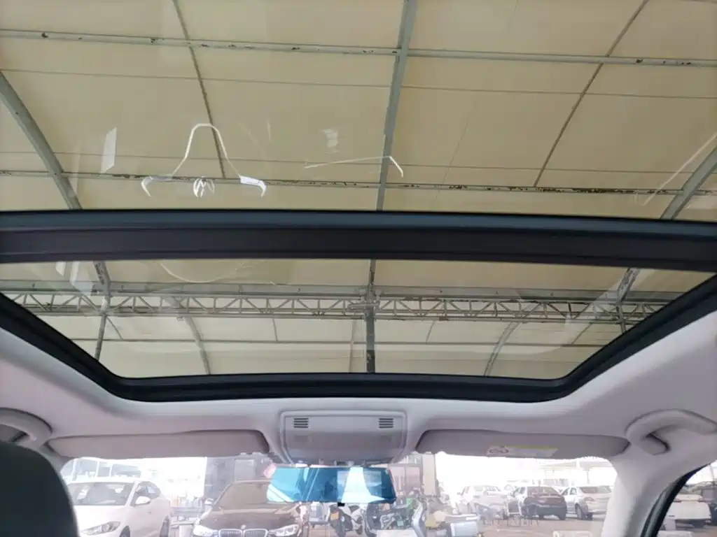 Volkswagen Sagitar — миниатюра 18