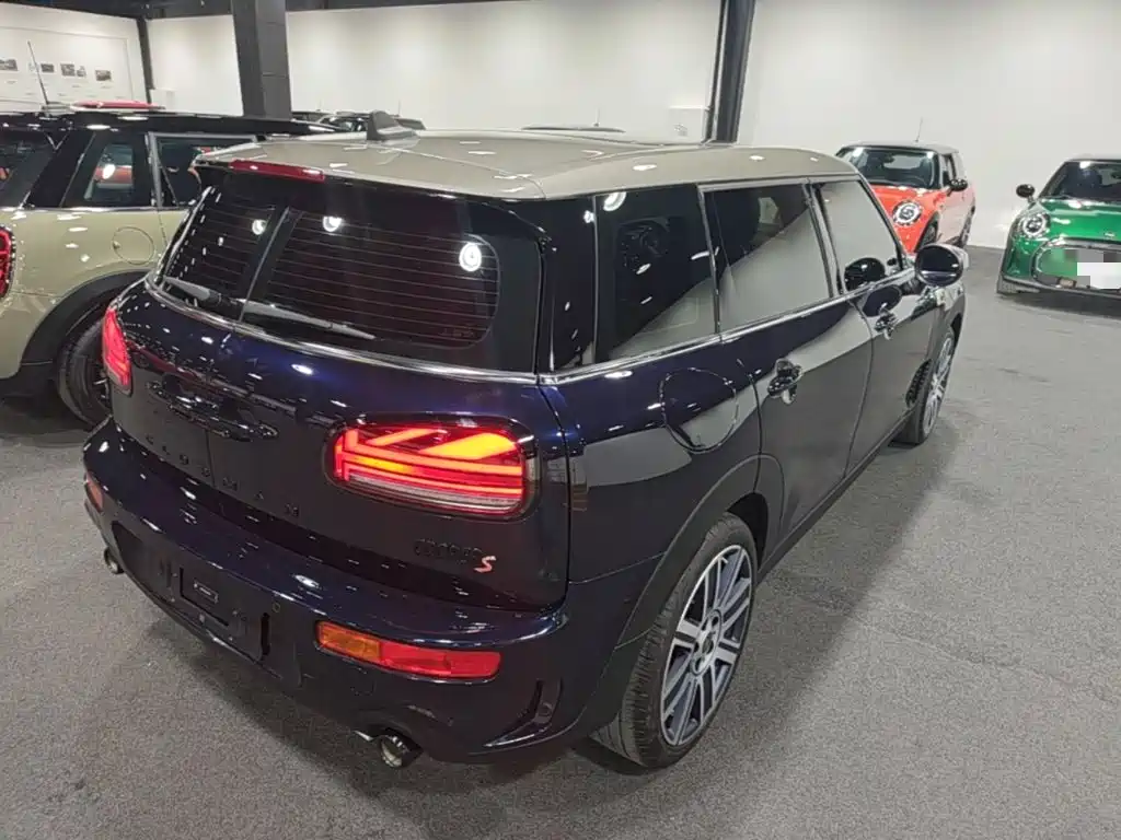 MINI Mini Clubman — миниатюра 7