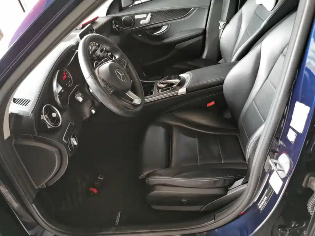 Mercedes-Benz C-Class — миниатюра 15