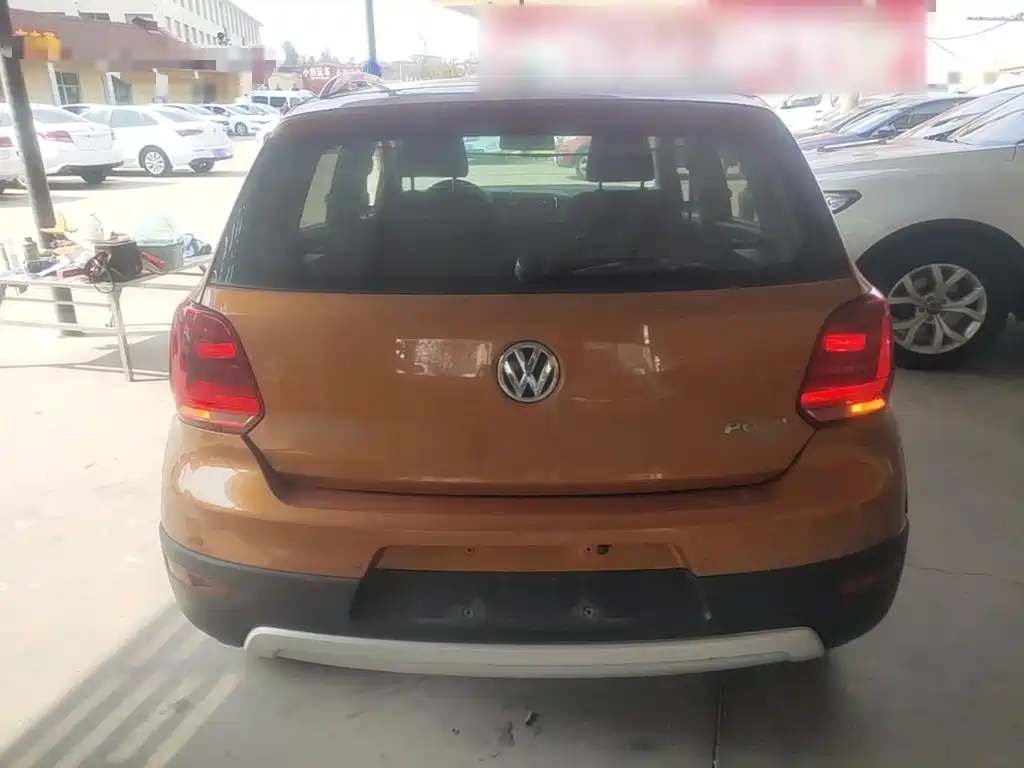 Volkswagen Polo — миниатюра 6