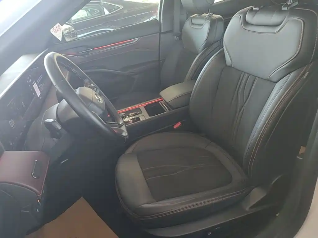 Ford Mondeo — миниатюра 15
