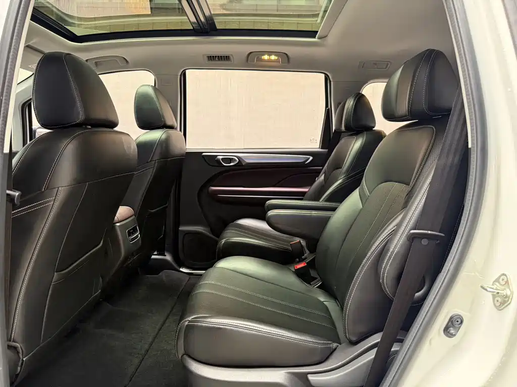 GAC Motor Trumpchi M6 — миниатюра 10