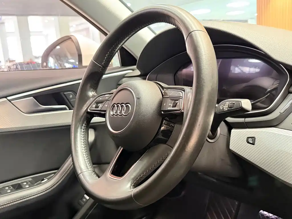 Audi A4L — миниатюра 16