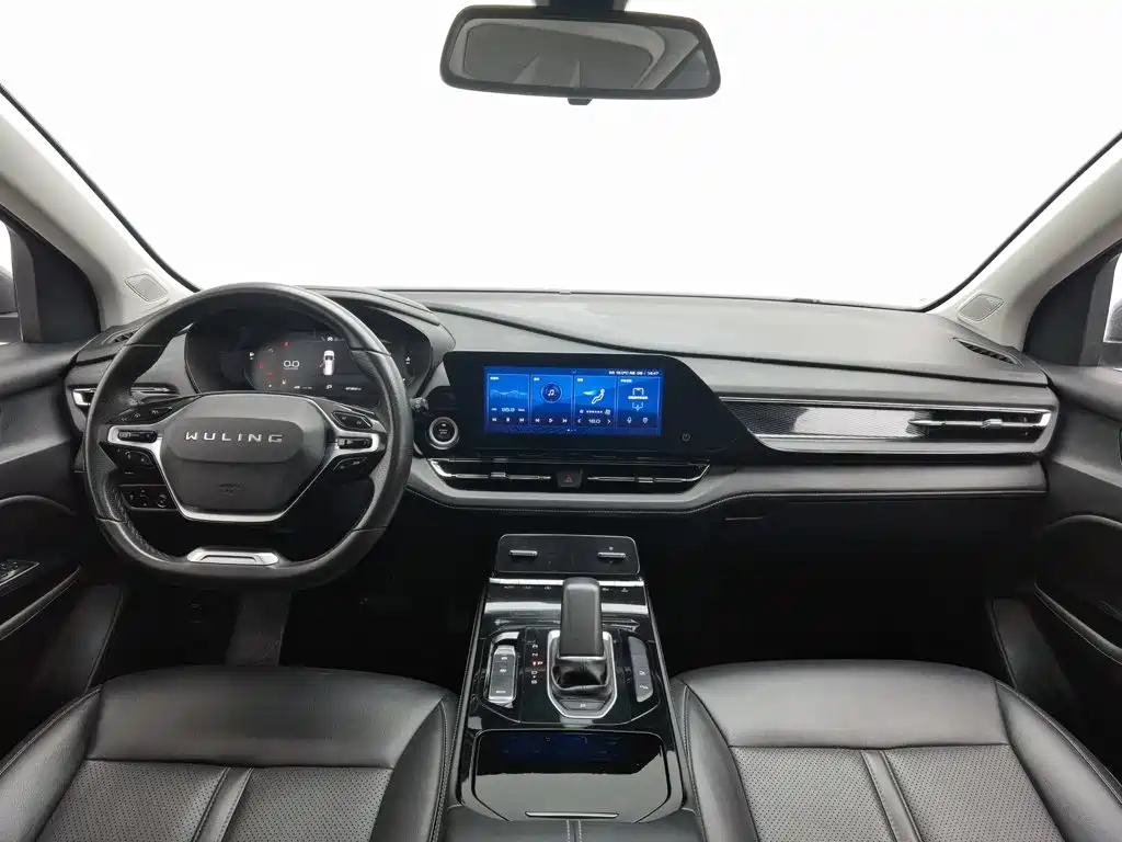 Wuling Victory — миниатюра 5