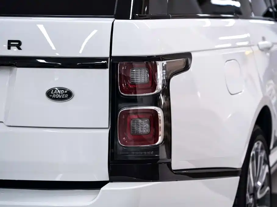 Land Rover Range Rover — миниатюра 28