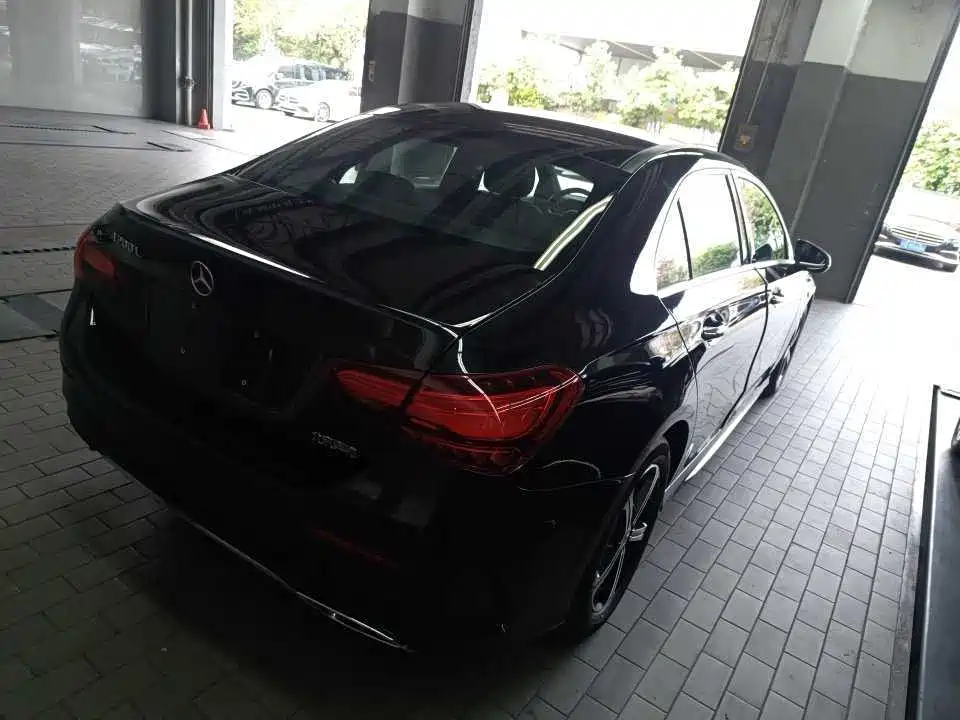 Mercedes-Benz A-Class — миниатюра 8