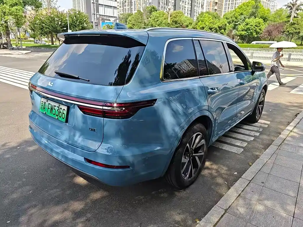 Li Auto Li ONE — миниатюра 4