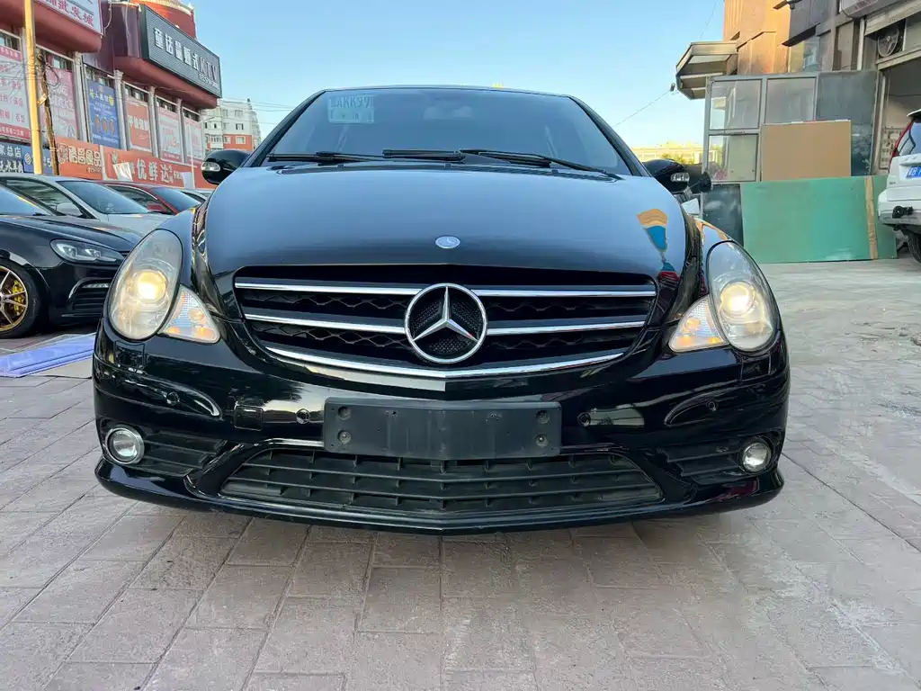 Mercedes-Benz R-Class — миниатюра 2