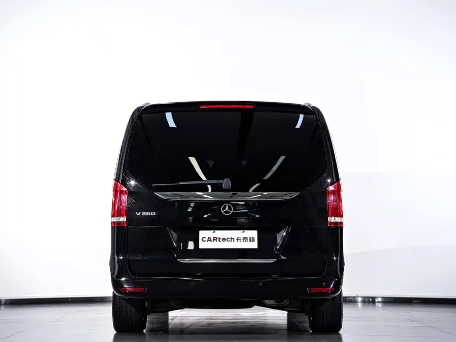 Mercedes-Benz V-Class — миниатюра 7