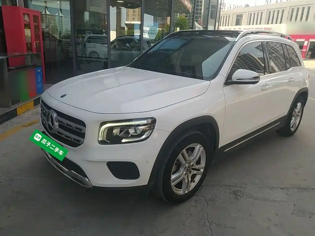 Mercedes-Benz GLB 2021