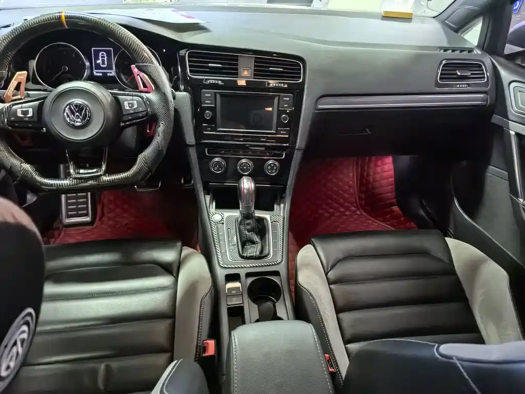 Volkswagen Golf — миниатюра 8