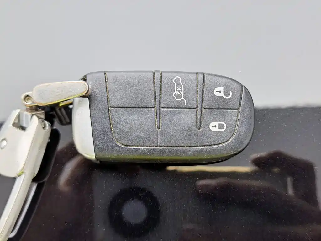 Jeep Grand Cherokee (Import) — миниатюра 19