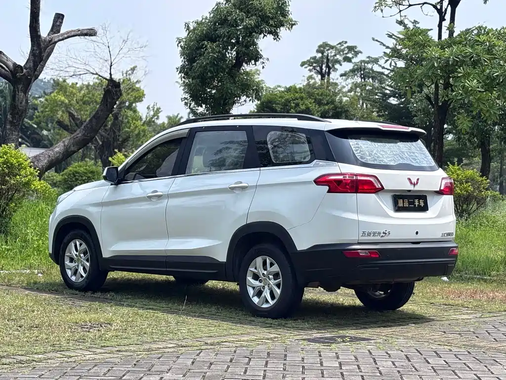 Wuling Hongguang S3 — миниатюра 7