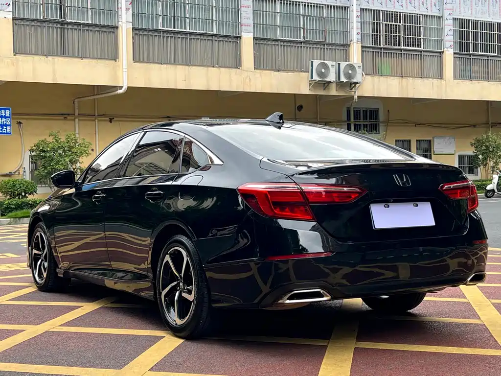 Honda Inspire — миниатюра 7