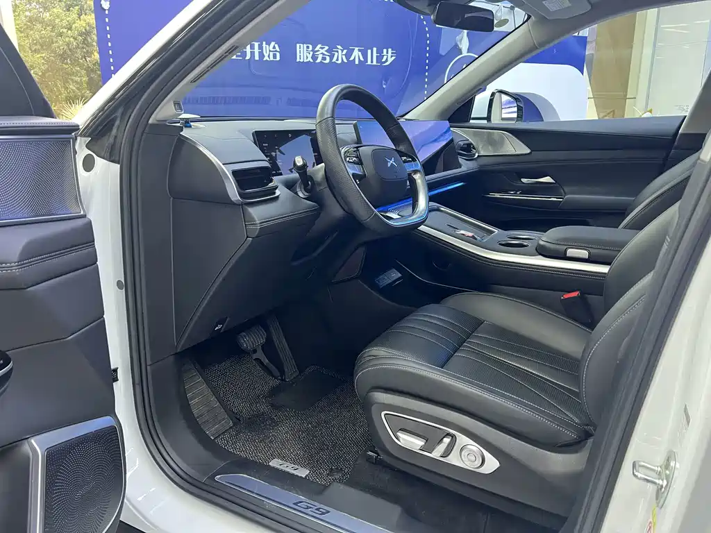 XPeng G9 — миниатюра 4