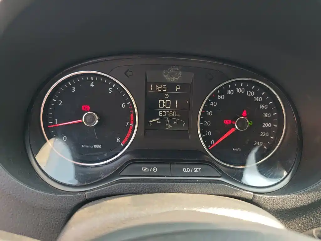Volkswagen Polo — миниатюра 7