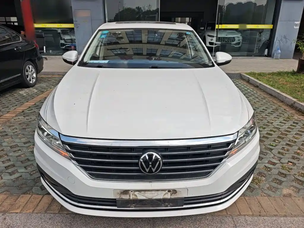 Volkswagen Lavida — миниатюра 3